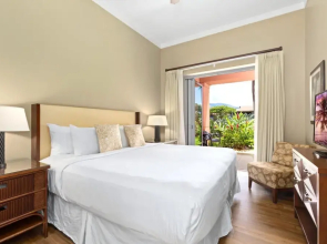Honua Kai Konea 2 Free Rental Cars KBM Resorts Easy Pool Access 2 Units, 4 Bedrooms Ml-1955