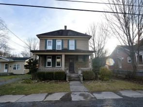 Broadway Cottage - Convenient Location!