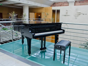 VIP Executive Entrecampos Hotel & Conference