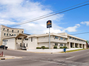 Magnuson Hotel Copper Crown