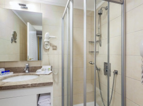 Villa Side Residence