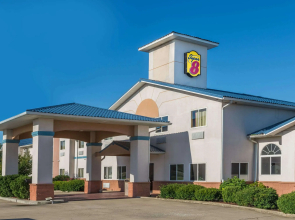 Super 8 by Wyndham Martinsville