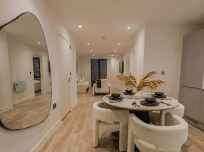 Bianco Suite 2BR With City Views