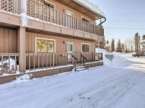 Cozy Fairbanks Condo < 3 Mi to Golden Heart!