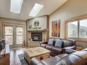 315 Woodbridge 2 Bedroom Condo by RedAwning
