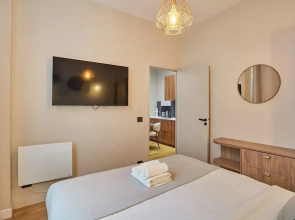 Apartment Center of Paris