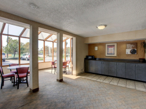 Motel 6 Irvine - Orange County Airport