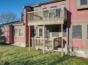 Chic Greek Peak Ski Resort Townhome w/ Balconies!