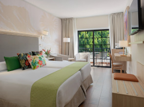 Hotel Jardín Tecina