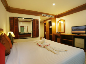 Jiraporn Hill Resort