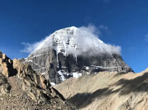 Explore Tibet