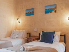 Ta Danjela Villa Sleeps 8 With Pool
