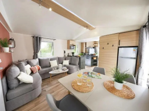 Mobile home 3 chambres 2 salles de bains dans camping 4 étoiles aux charmettes MH k168