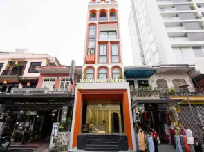 Trang Nguyen Hue Hotel