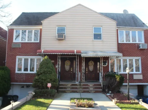 Cozy, Classy Duplex near NYC