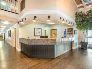 Best Western Plus University Park Inn & Suites