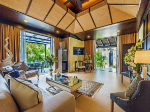 Impiana Beachfront Resort Patong, Phuket