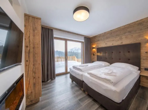 Chalet in Neukirchen Near Wildkogel Ski Arena