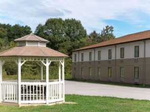 Super 8 By Wyndham Beaver Falls