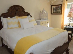 Windsong Retreat Bed & Breakfast
