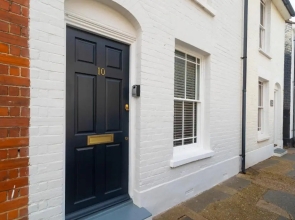No 10