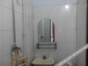 Longxuwan Liyuan Farmhouse