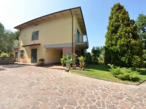Agli Olivi