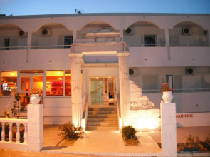 Antonis Hotel