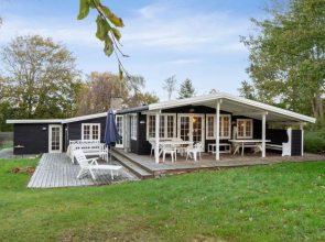 "Rami" - 2km from the sea in Sealand