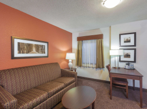 AmericInn by Wyndham White Bear Lake St. Paul