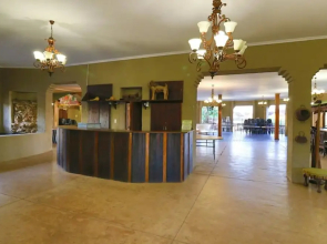 Pioneer Lodge