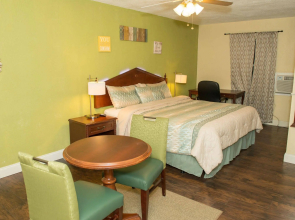 Delux Inn Clearwater