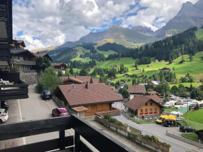 Schönes 2-Zimmer Studio mit grossem Balkon und Bergpanorama - 400m von Talstation Sillerenbahn