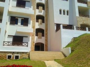Apartment With 2 Bedrooms in Cabo Negro, With Shared Pool and Enclosed Garden Near the Beach