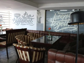 Отель Laza Hall