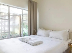 Authentic 1 Bedroom Apartment In Charming Fitzroy