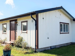 Welcoming Cottage Near the Sea-by Traum