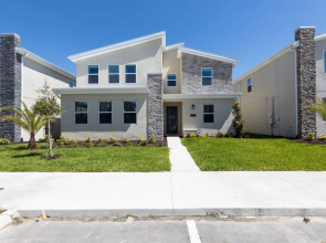 Lovely 6Bd Pool Spa Gm Hm Storey Lake-4563tn