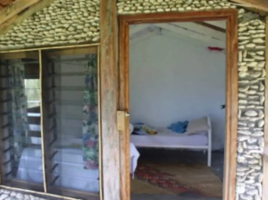 Tanna Ikamir Bungalows and Accomodations