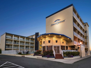 Howard Johnson by Wyndham Ocean City Oceanfront