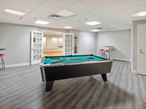 The Luckman Apartments by Barsala