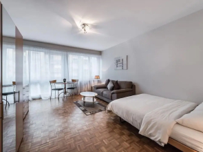 Athénée 36 by Homenhancement