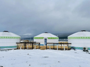 Юмарт озеро Талкас База семейного отдыха