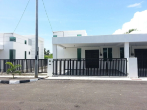 Noor Homestay