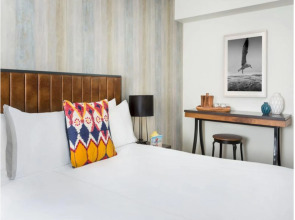 Kenmore Village Hotel, South Beach