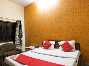 OYO 42790 Mukund Resort