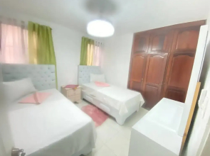 9DR 3-bedroom Apartment Near Monumental Area