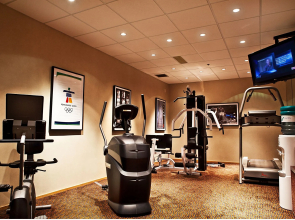 Holiday Inn Express & Suites Langley by IHG