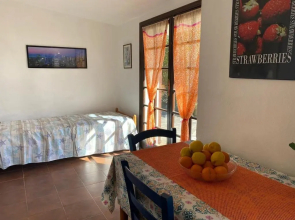 "bilo for 2 or 3 pax Closed to the Innamorata Beach"