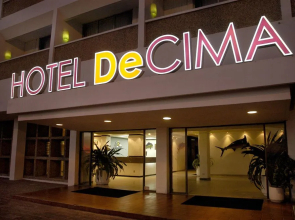 Hotel De Cima